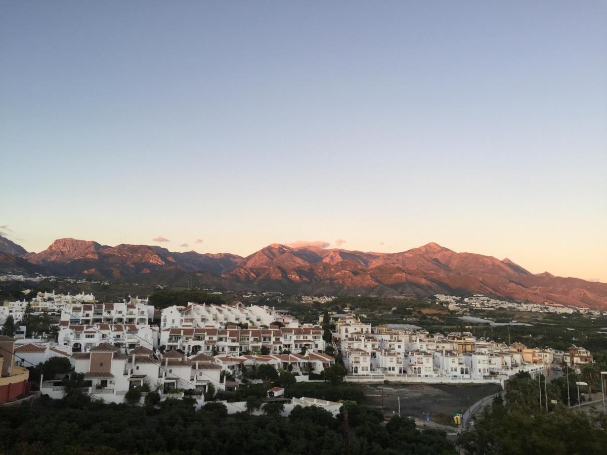 Hostal Avalon Nerja Exterior photo