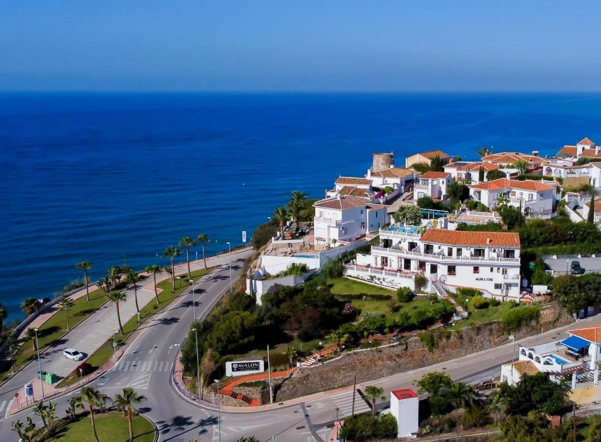 Hostal Avalon Nerja Exterior photo